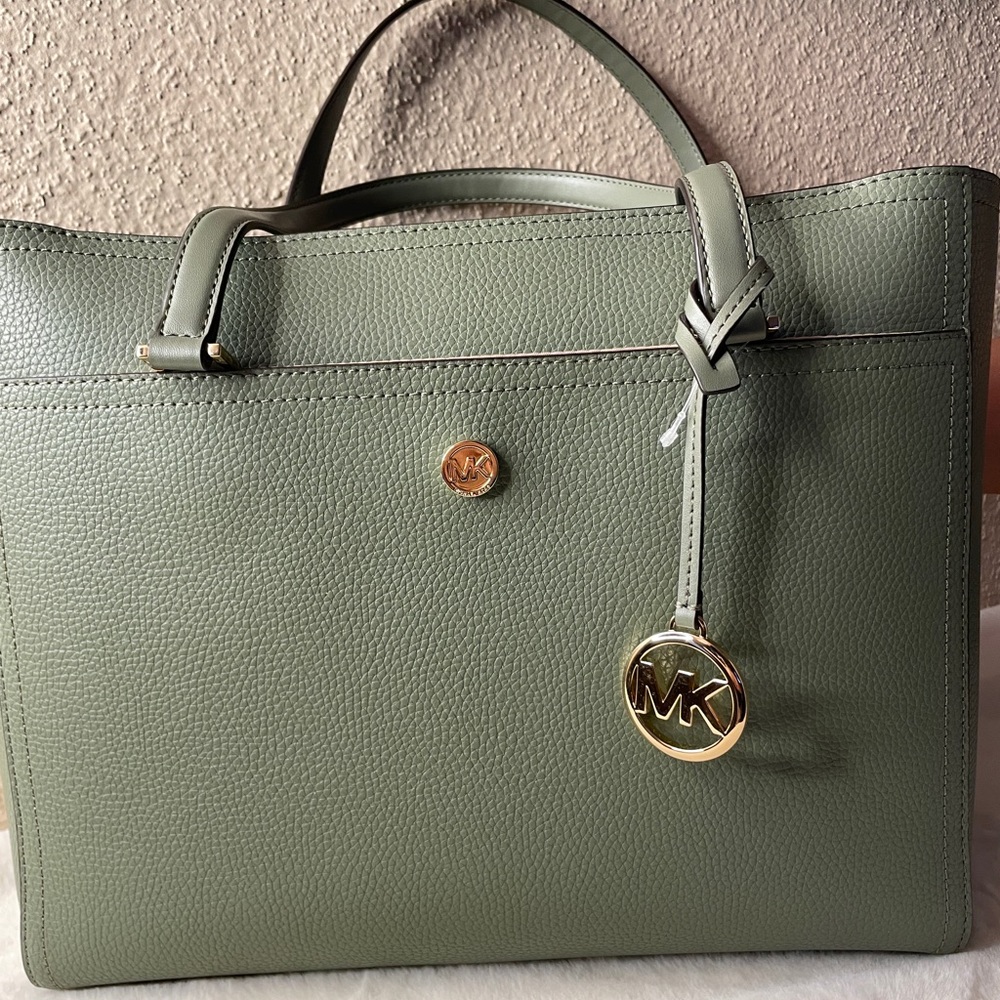 Michael Kors (olive)